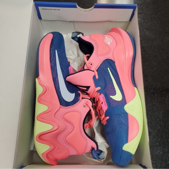 Sz 10.5 Nike Giannis pink immorality 2 main image 9